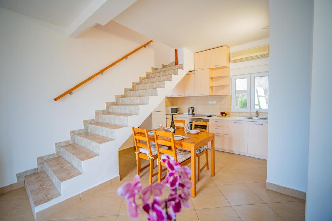 Apartments Novo Mulo Tivat Exterior photo