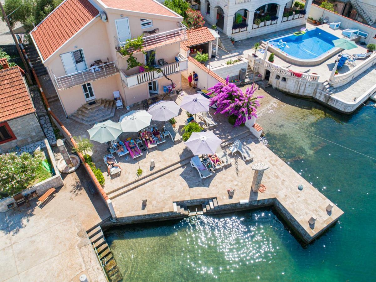 Apartments Novo Mulo Tivat Exterior photo